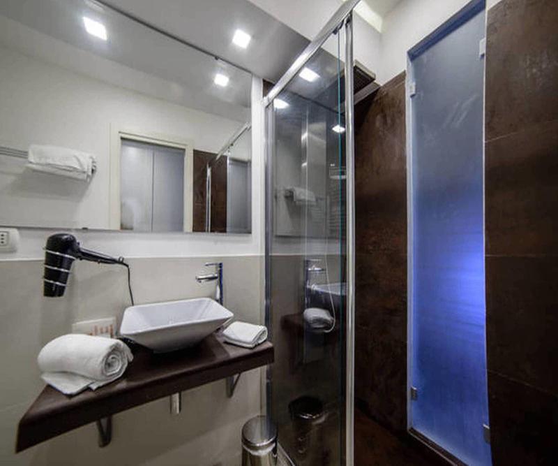 Riviera Luxury Suites B&B - Oda