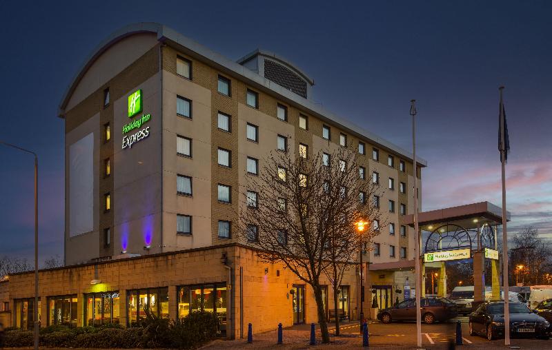 Holiday Inn Express London - Wandsworth - Genel