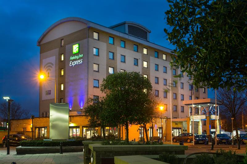 Holiday Inn Express London - Wandsworth - Genel