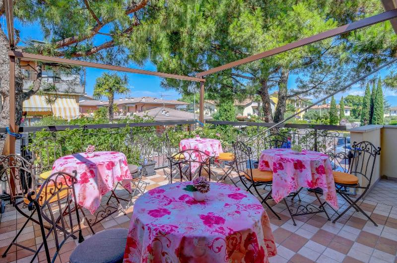 Bed & Breakfast America - Teras