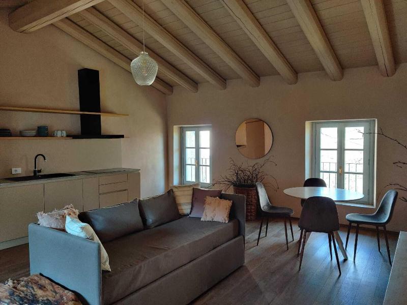 Dandelion Como Suites & Park - Oda