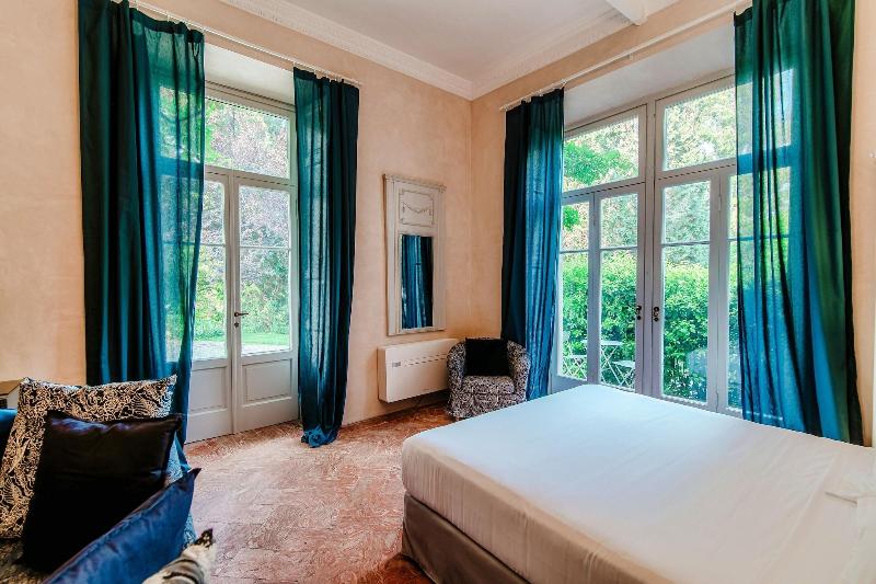 Dandelion Como Suites & Park - Oda