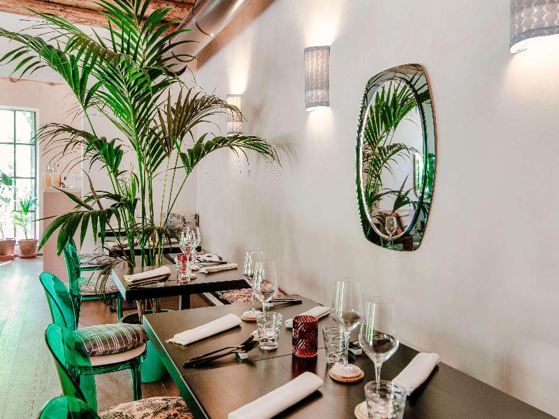 Dandelion Como Suites & Park - Restoran