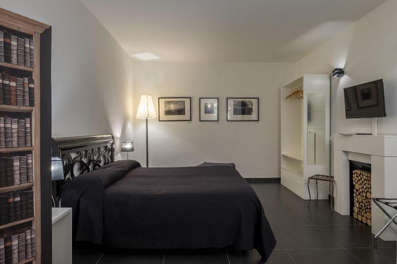 Residenza D'Epoca Al Numero 8 - Oda