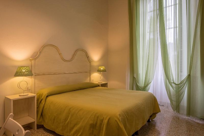 Residenza D'Epoca Al Numero 8 - Oda