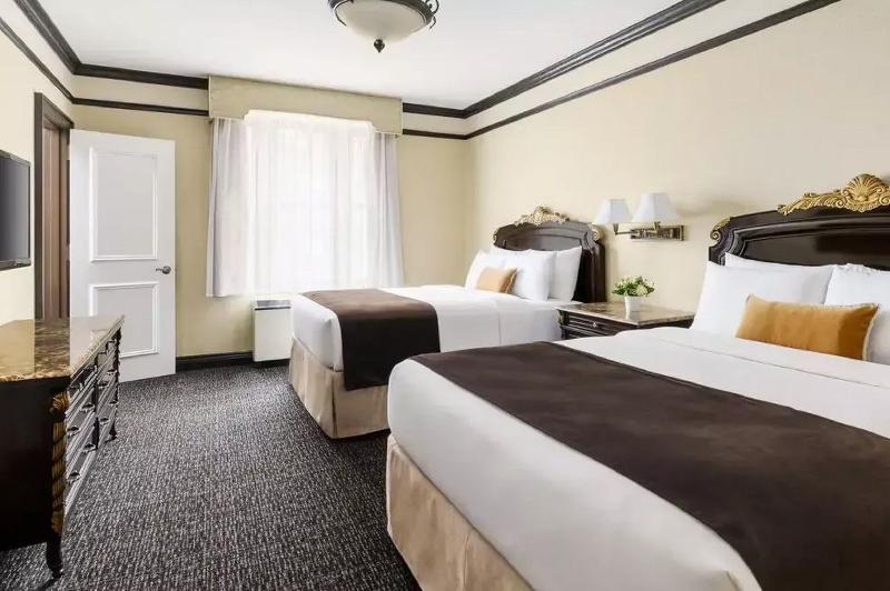 Lucerne Hotel - Oda