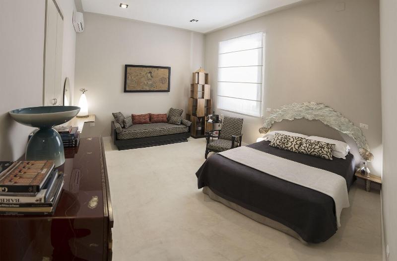 Atelier Inès B&B Home Gallery - Oda