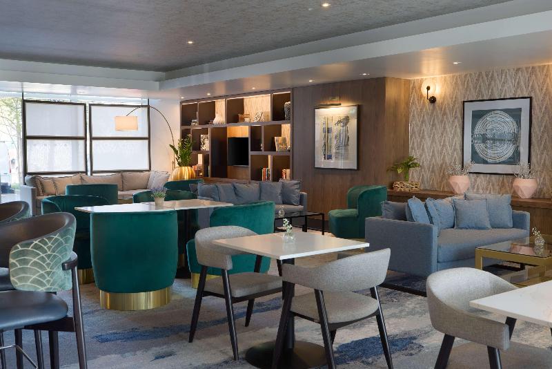 DoubleTree By Hilton London Excel - Bar