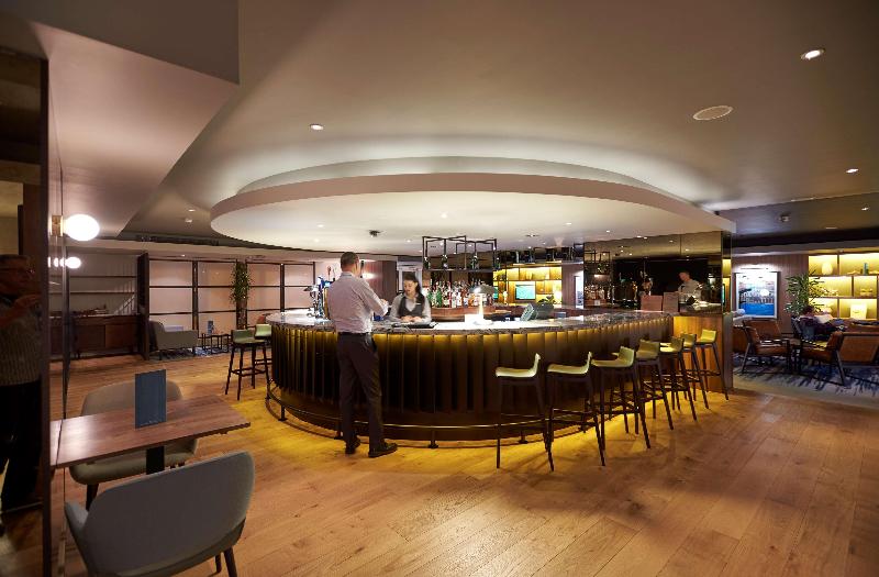 DoubleTree By Hilton London Excel - Bar