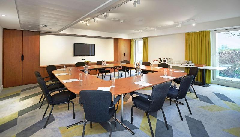 DoubleTree By Hilton London Excel - Toplantı