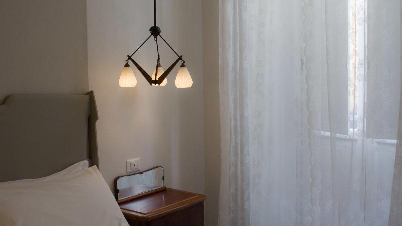 Room 55 - Oda