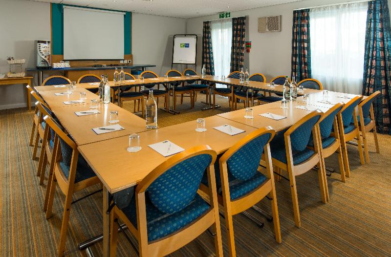 Holiday Inn Express Lichfield - Toplantı