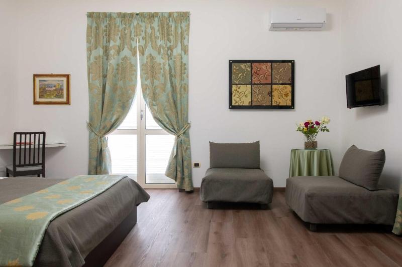 L'Insolita Reggia - Oda