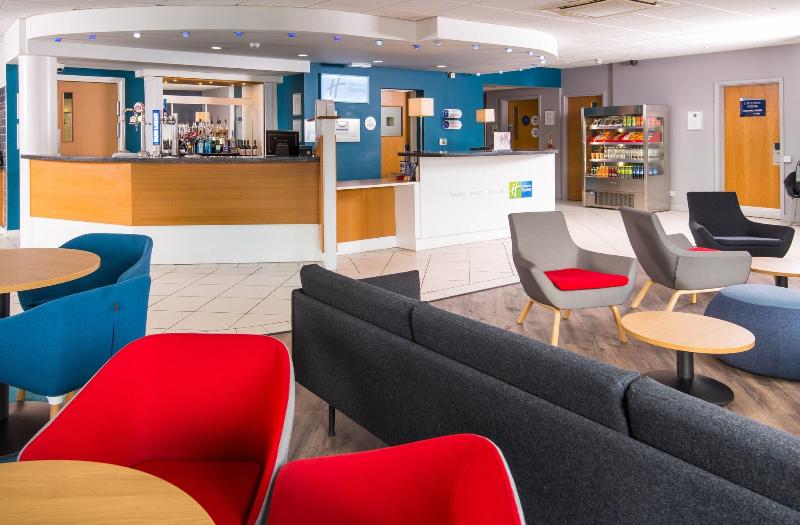 Holiday Inn Express Manchester East - Lobi