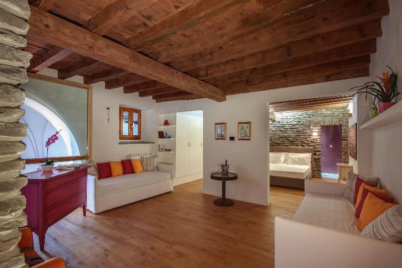 Residenza d'Epoca Borgo Albizi - Oda