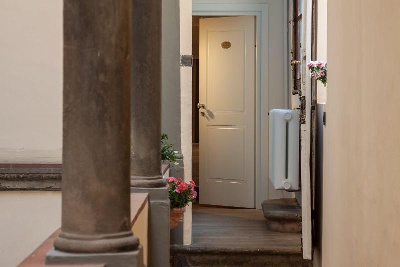 Residenza d'Epoca Borgo Albizi - Oda