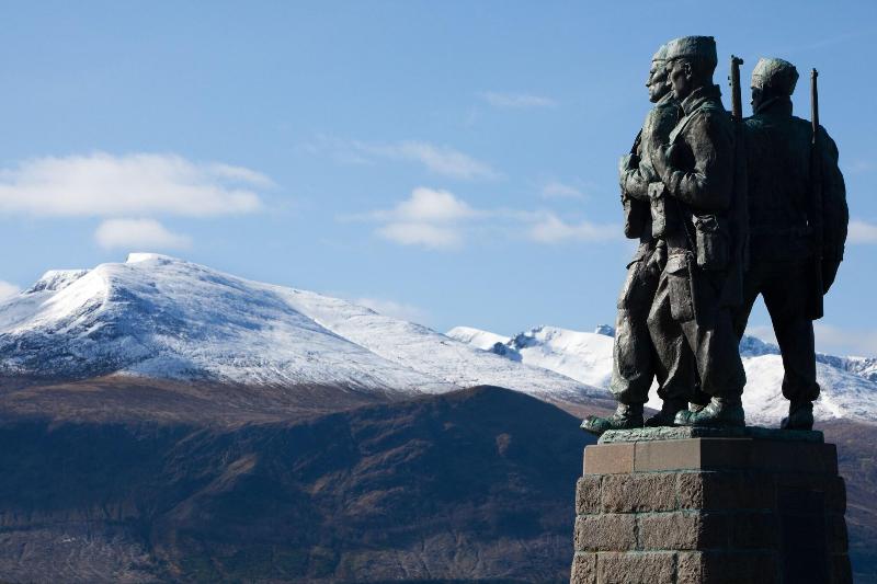 The Lovat, Loch Ness - Genel