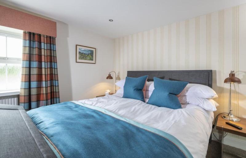 The Lovat, Loch Ness - Oda