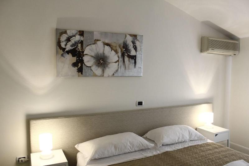 Attico Luxury B&B - Oda