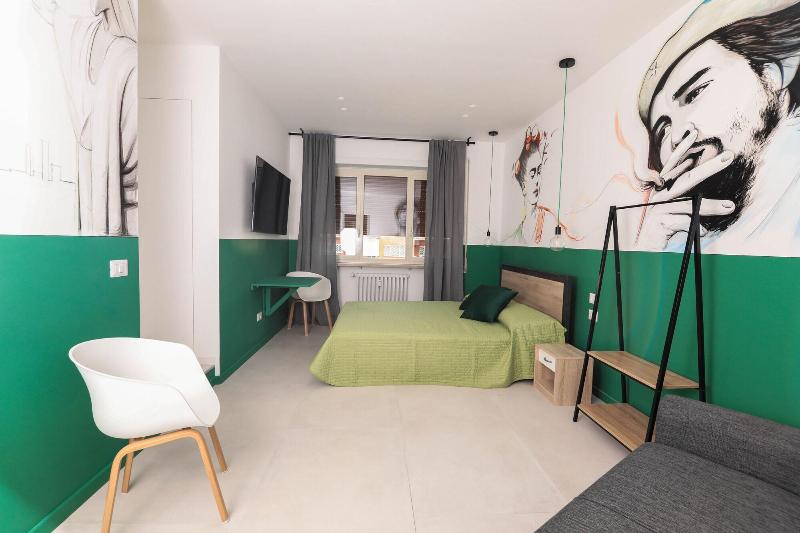 O.Effe. Global Suites at Vatican - Oda