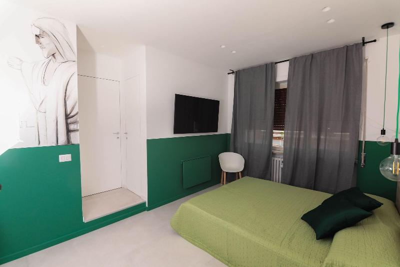 O.Effe. Global Suites at Vatican - Oda