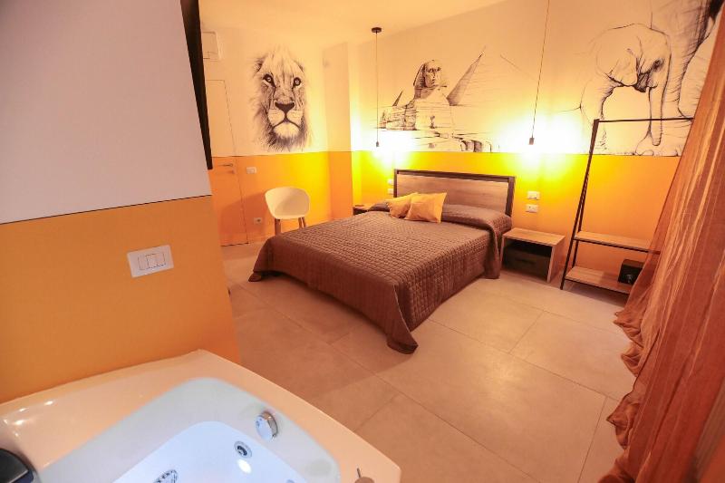 O.Effe. Global Suites at Vatican - Oda