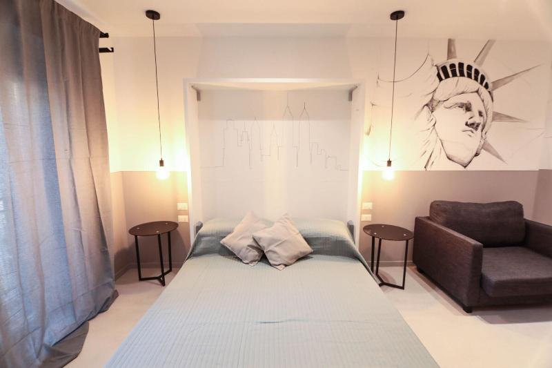 O.Effe. Global Suites at Vatican - Oda