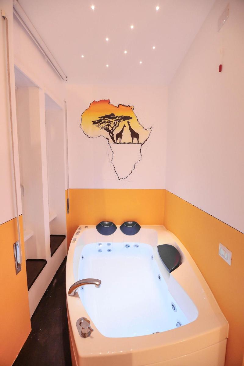 O.Effe. Global Suites at Vatican - Oda