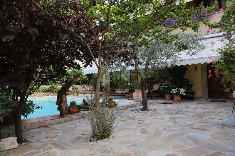 Bed & Breakfast Villamena - Genel
