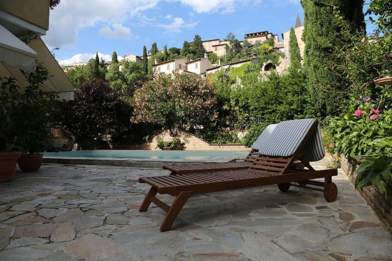 Bed & Breakfast Villamena - Genel