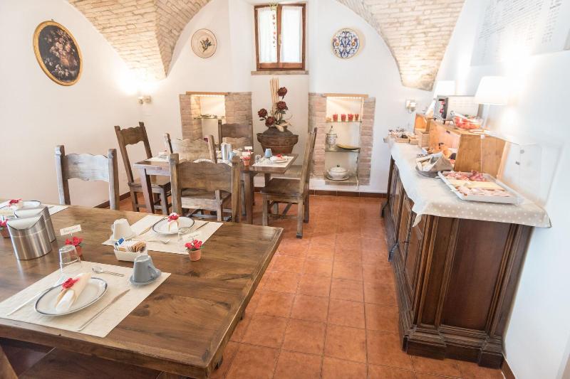 B&B Cantico delle Creature - Restoran