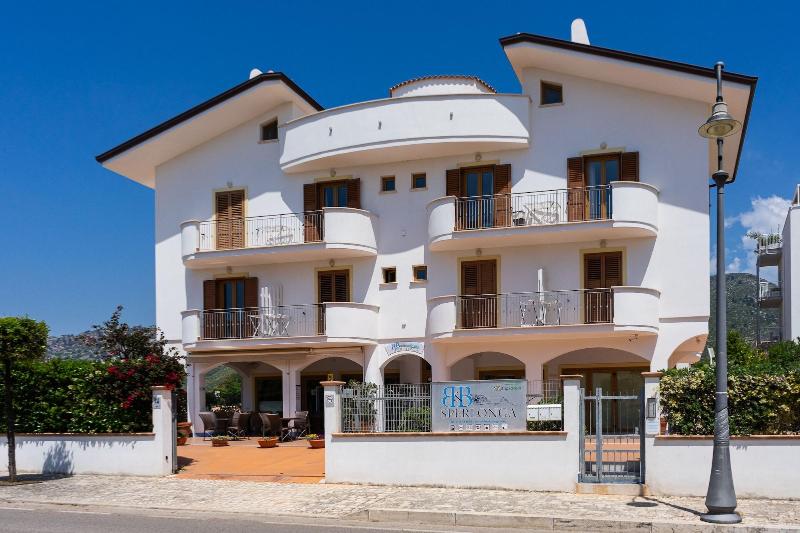 B&B Sperlonga - Genel