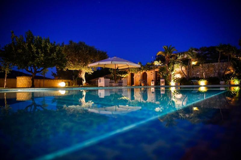 Villa Kete Deluxe Rooms - Aktivite