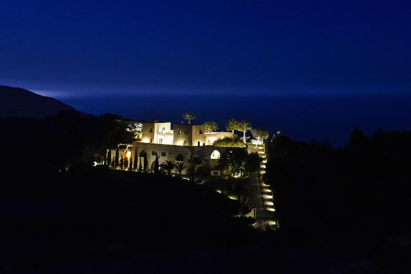 Villa Kete Deluxe Rooms - Genel