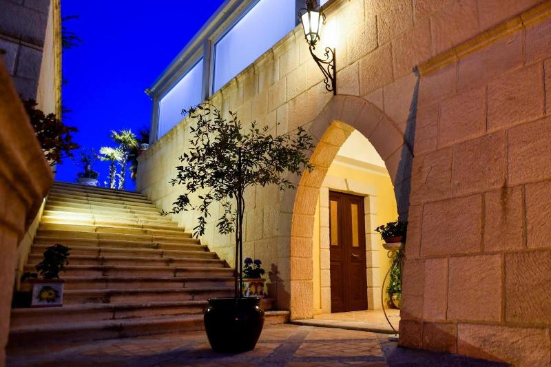 Villa Kete Deluxe Rooms - Genel