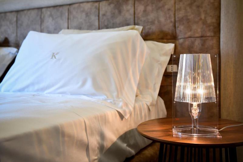 Villa Kete Deluxe Rooms - Oda