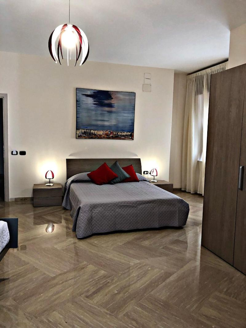 Napoli City Inn B&B - Genel