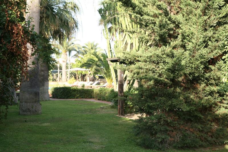 Villa Carlotta Resort - Genel
