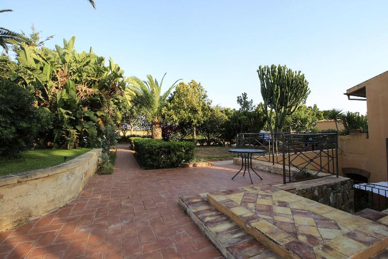 Villa Carlotta Resort - Genel