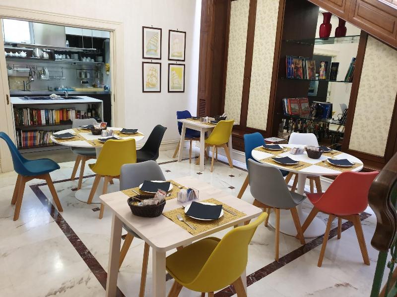 Al Centro Luxury Home - Lobi