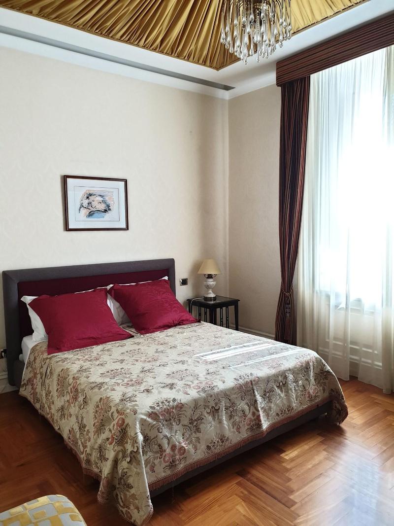 Al Centro Luxury Home - Oda