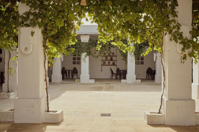 Masseria Le Carrube - Genel