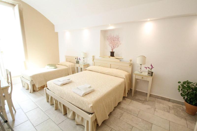 Duomo Gallipoli B&B and Apartments - Oda