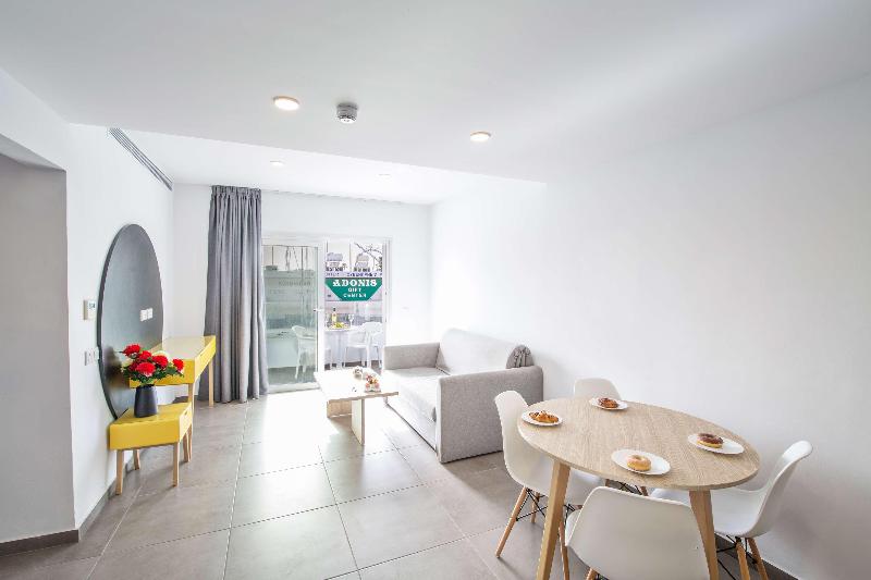 Anthea Hotel Apartments - Oda