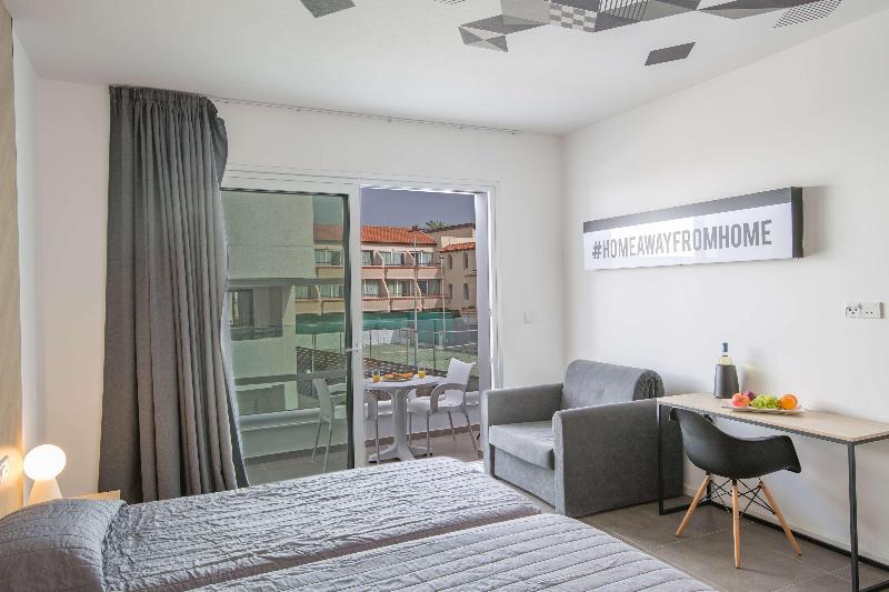 Anthea Hotel Apartments - Oda