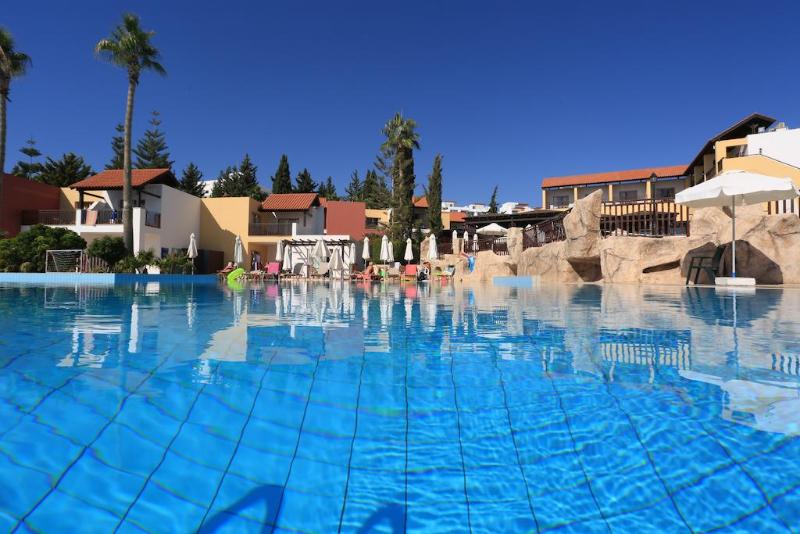 Kapetanios Aqua Resort - Havuz