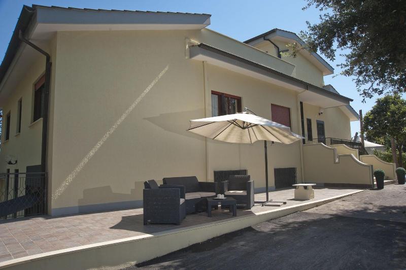 Domus In Viridi - Genel