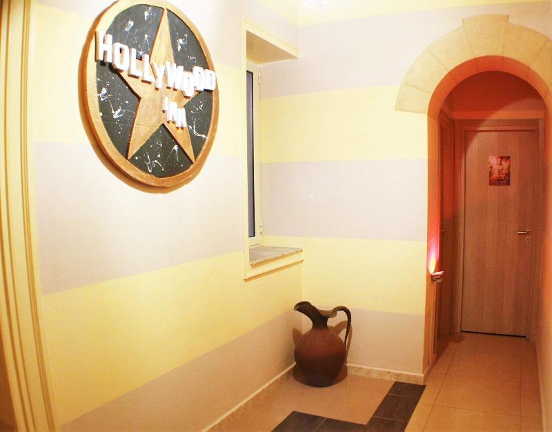 Hollywood Inn Palermo Rooms - Lobi