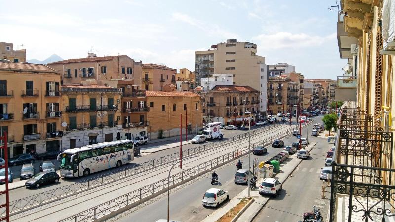 Hollywood Inn Palermo Rooms - Genel