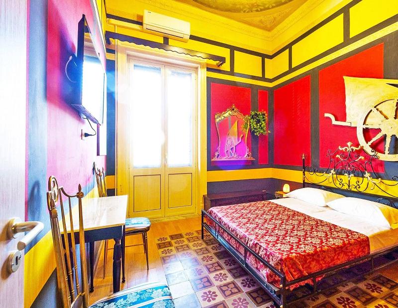 Hollywood Inn Palermo Rooms - Oda